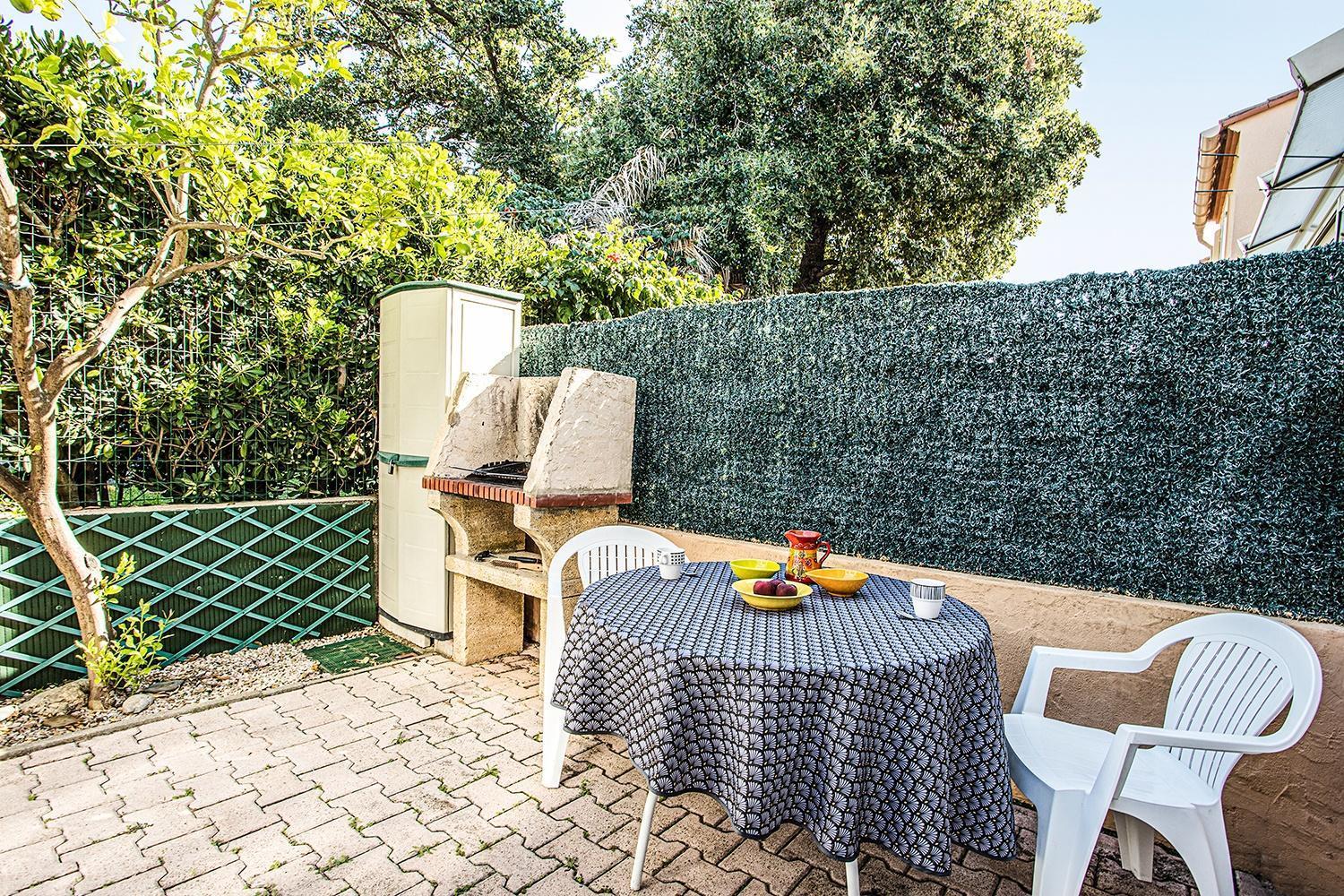 Maisonnette Du Clos - Avec Piscine Partagee أرجيليه- سور- مير المظهر الخارجي الصورة
